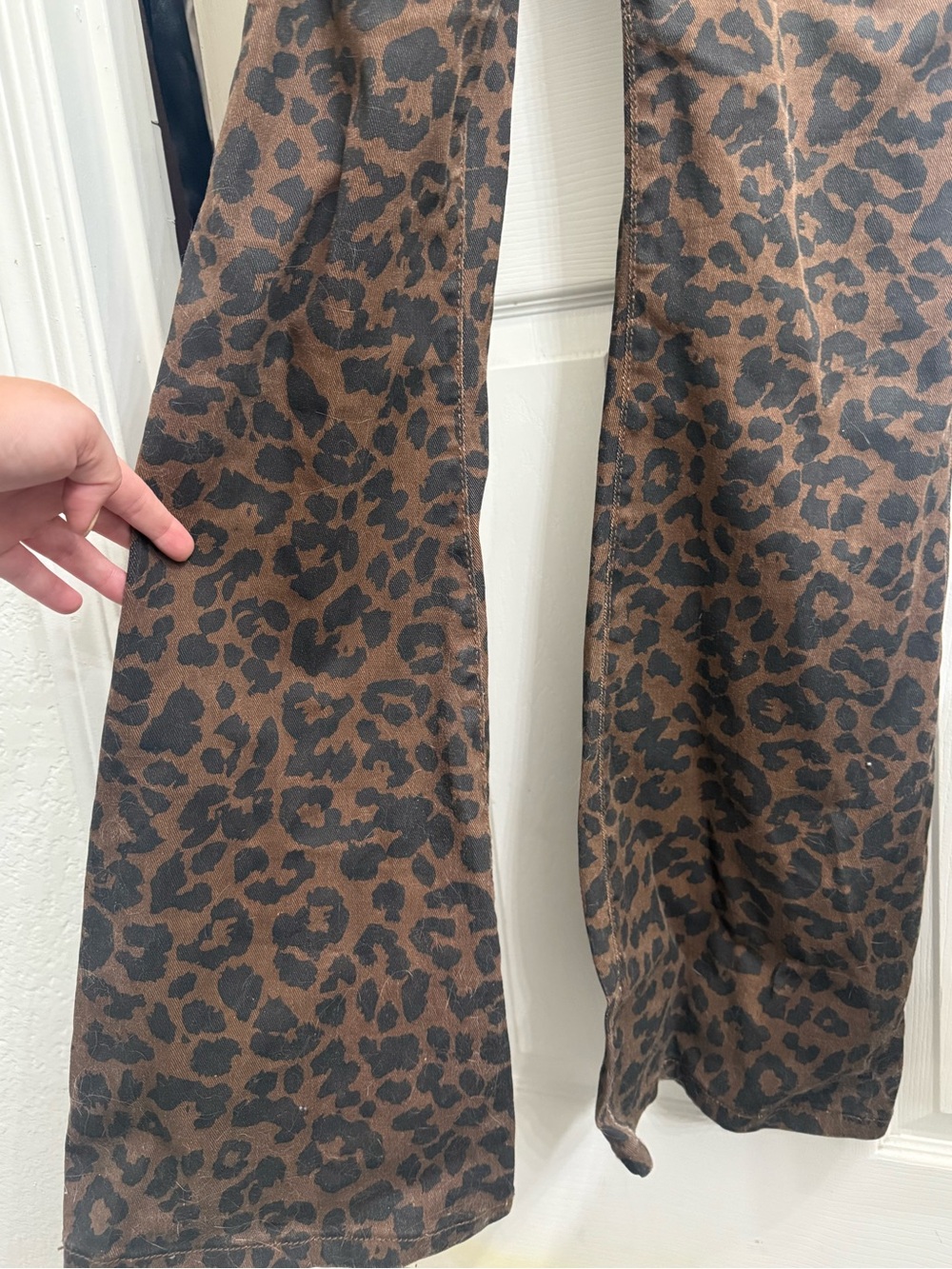 Leopard Print Brown Overalls - Picture 3 of 3